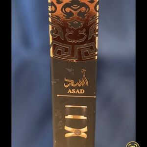 Men's Fragrance with Gold Accents